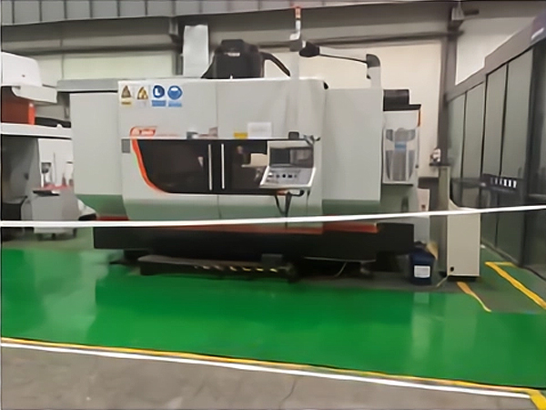 Large Machining Center for Light Metals